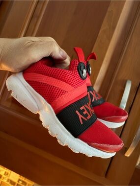 Disney | Mickey Mouse Toddler Slip-On Red Mesh Sneakers | Size 9C